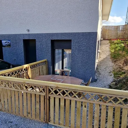 30m2 Avec Апартаменты